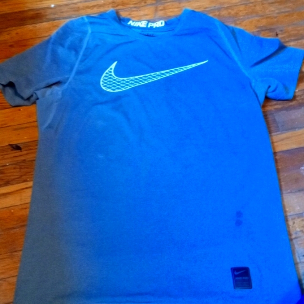 Nike shirt